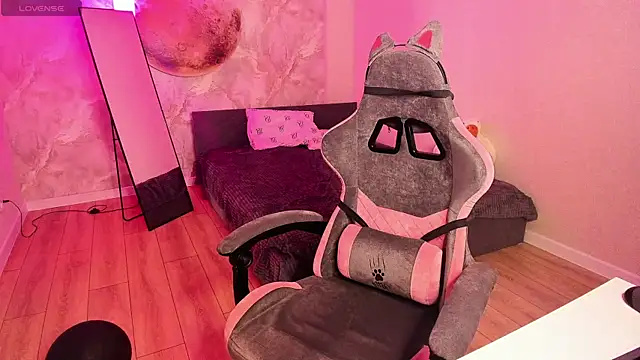 Julia_Shyy webcam