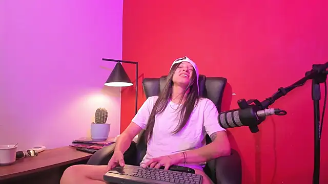 victoria_zaenzz webcam