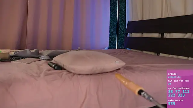 webpetite live sex cam