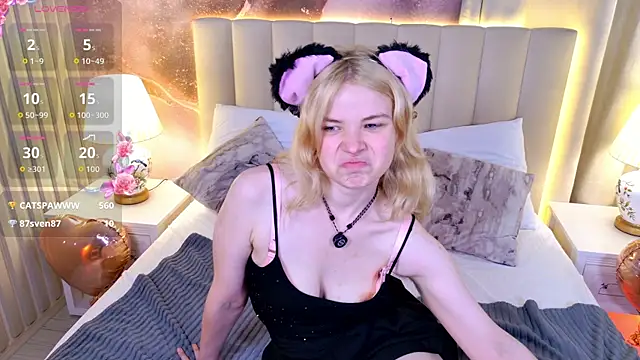 ChloeWells webcam
