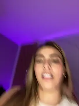 KYLIE_JONES6 webcam