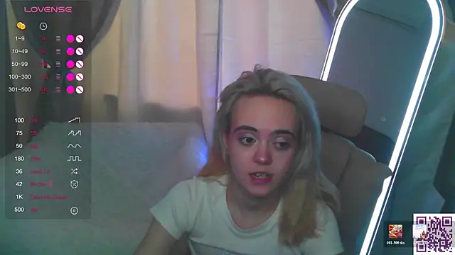 Oxcy_Secret webcam