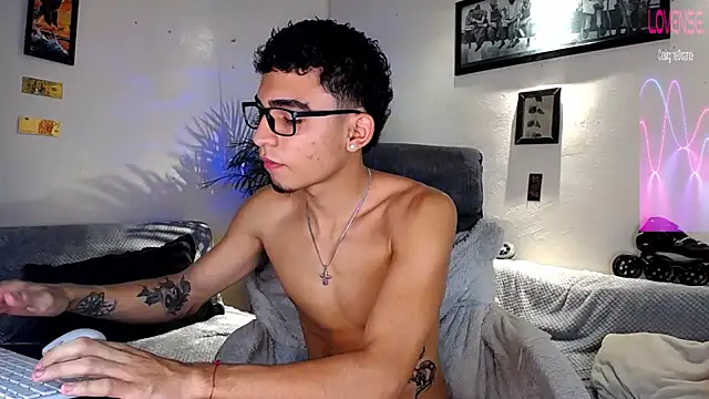 tiancam Live Web Cam Show