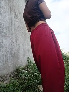 Linda-yiyi webcam