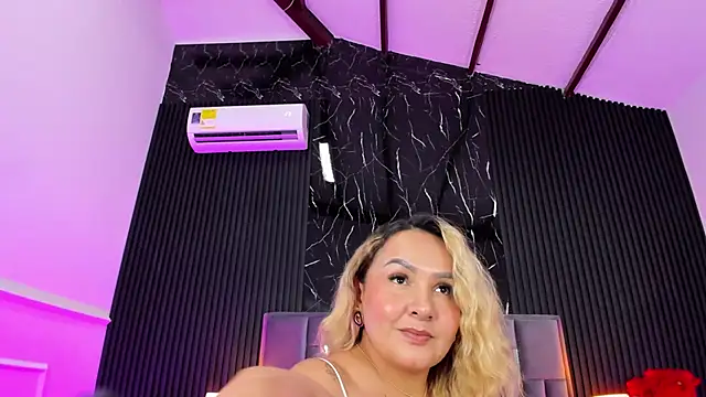 Bigsexxyass webcam