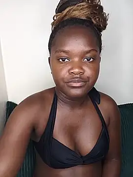 little_creamy webcam