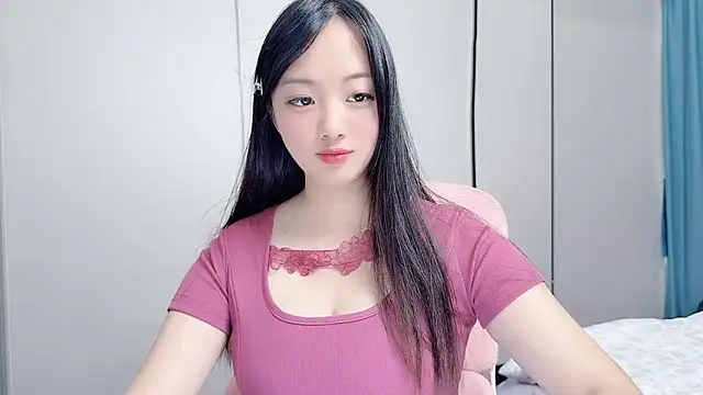 Winnie666999 webcam