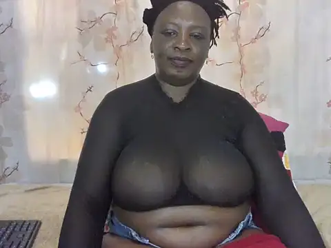 DARKCHOCBOOBS29 webcam