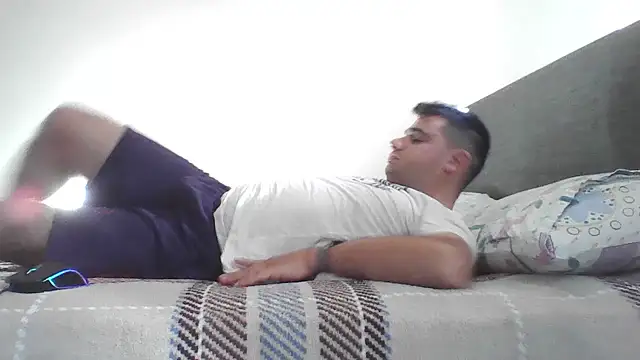 HotwifeAvcisiOlgunAdam webcam