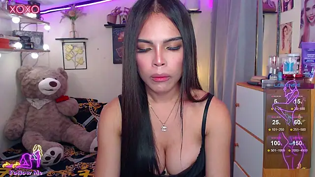 izabella_moore webcam