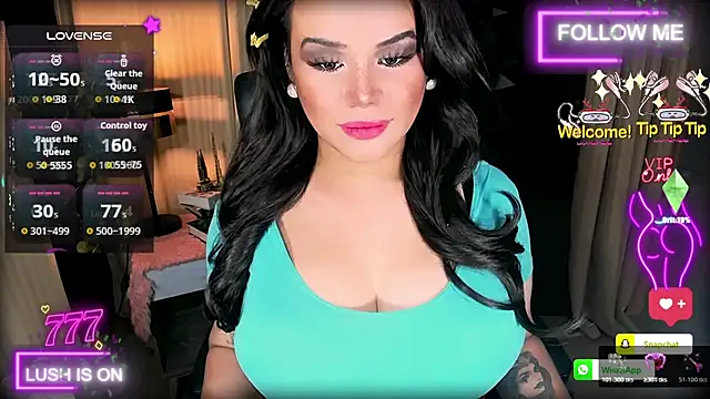 xHugeHarleySelfsuckerx webcam