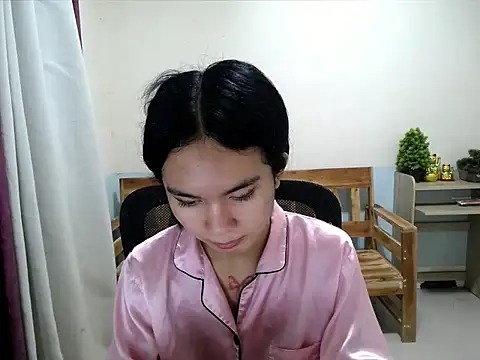 devine_goddess webcam