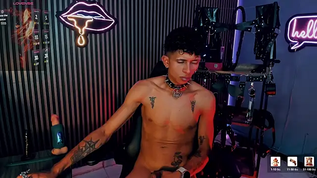 Maximoking26 webcam