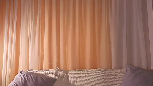 AliciaBrooks Live Web Cam Show