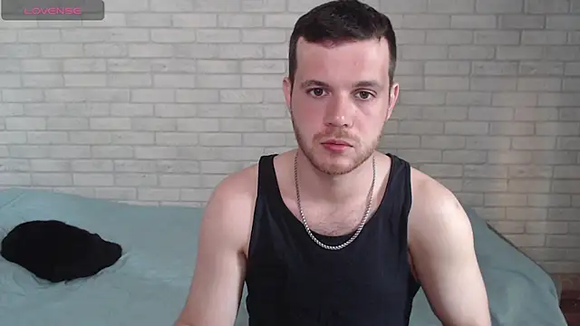Alexxx_horny webcam