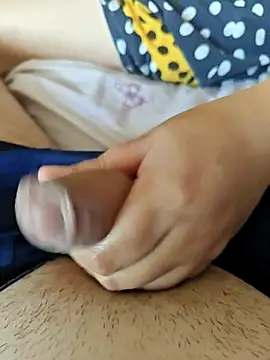 MadaamJizz_DickLewd webcam