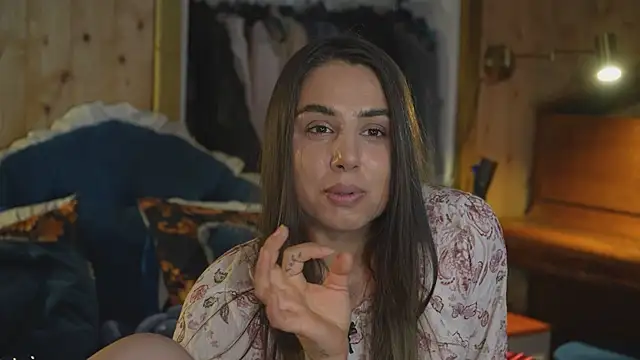 VanessaDoyle webcam