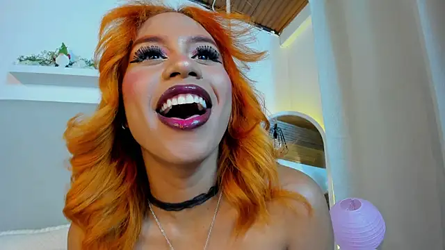 Nicole_Brown1126 webcam