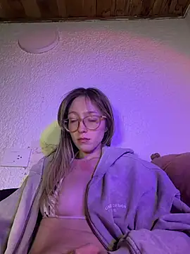 ReenKitty Live Web Cam Show