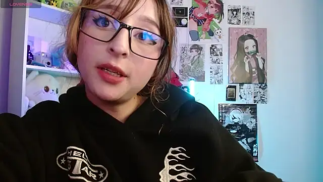 CelesteAyase webcam