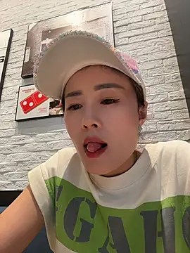 okgirl_23 webcam