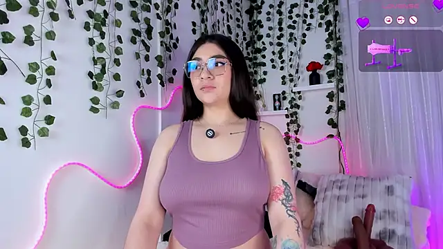 Samii_Evans webcam