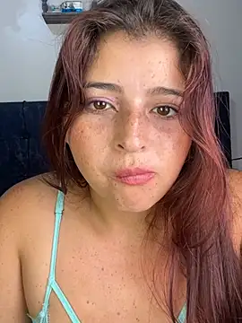 Xuxi_XXX live cam on StripChat