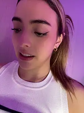 KYLIE_JONES6 webcam