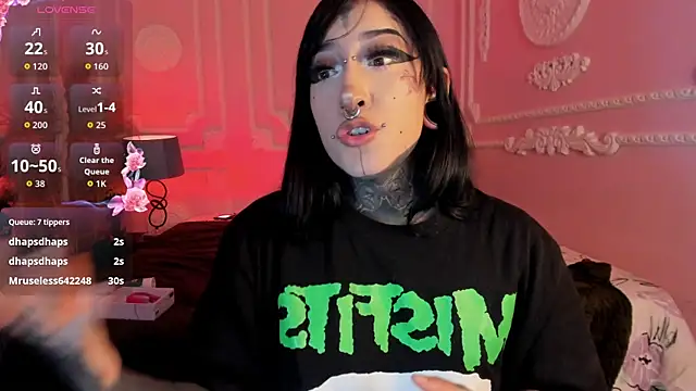 Kat_VonDe webcam