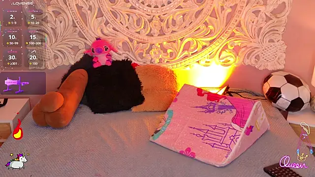 MalaikaBrown webcam