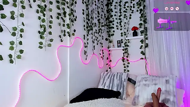 Samii_Evans webcam