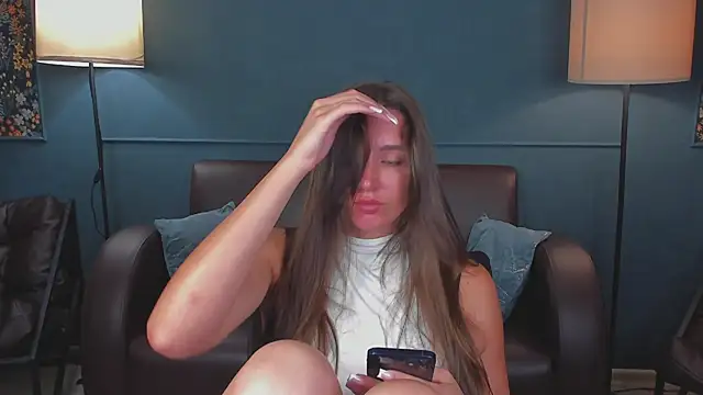 NicoleWells22 webcam