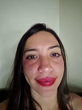loveuu-bae webcam