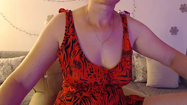 YourfantasyGiuly webcam