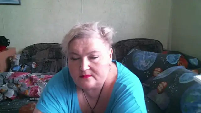 Lana555 live cam on StripChat