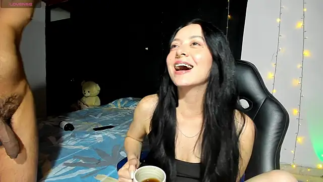 ethan_chloeee webcam