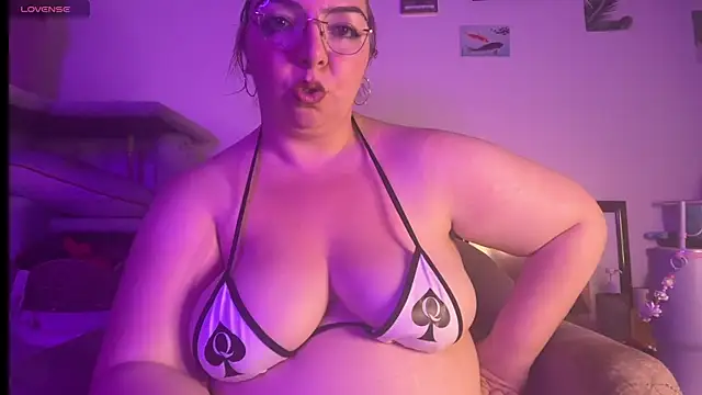 curvycate127 webcam