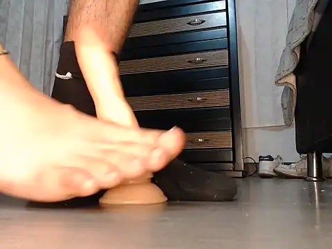thomass1018 webcam