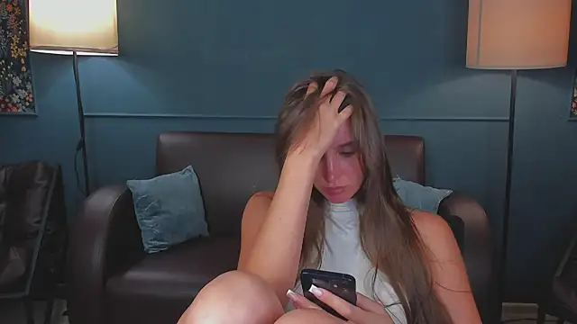 NicoleWells22 webcam