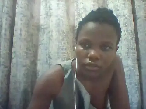 tina_2030 webcam