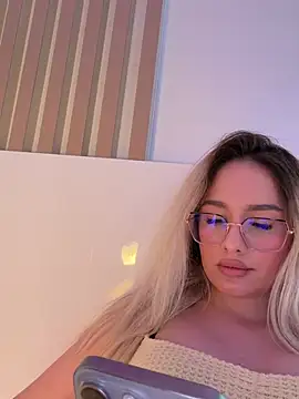 mollyxxx webcam