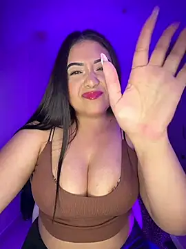 cami_ortiz__ webcam
