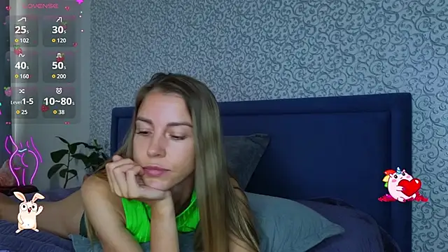 Kristi_Wolf webcam