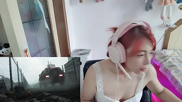 Song_99 webcam