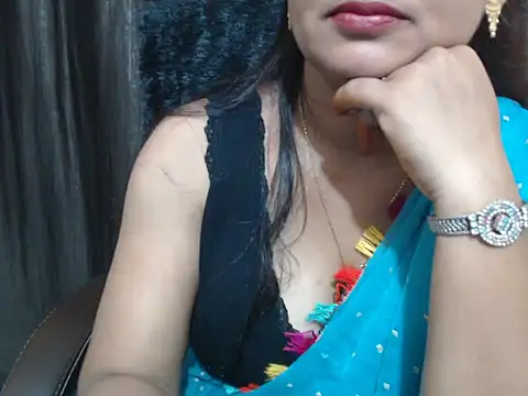 Kudi_Kiyara webcam