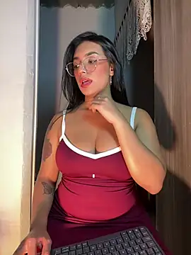 Linda_Saenz_ webcam