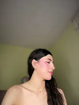 Emily-hottson webcam