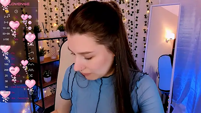 LinaBlossom_ webcam