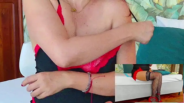 Madame_Angelic_1 webcam