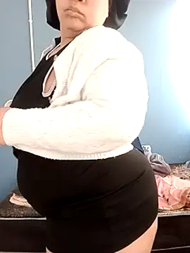 Sweet-Bella17 webcam